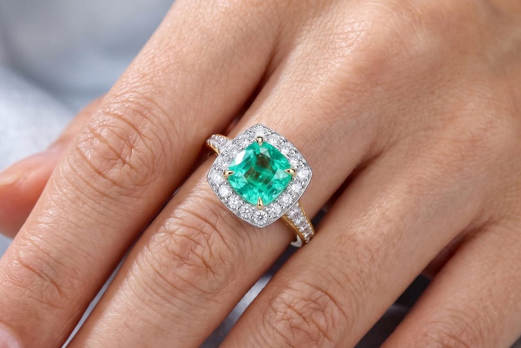 1.52ct Emerald & Diamond Ring